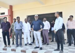 कलेक्टर ने पीएम श्री एवं स्वामी आत्मानंद स्कूलों का किया निरीक्षण, निर्माणाधीन भवनों की धीमी प्रगति पर जताई नाराजगी